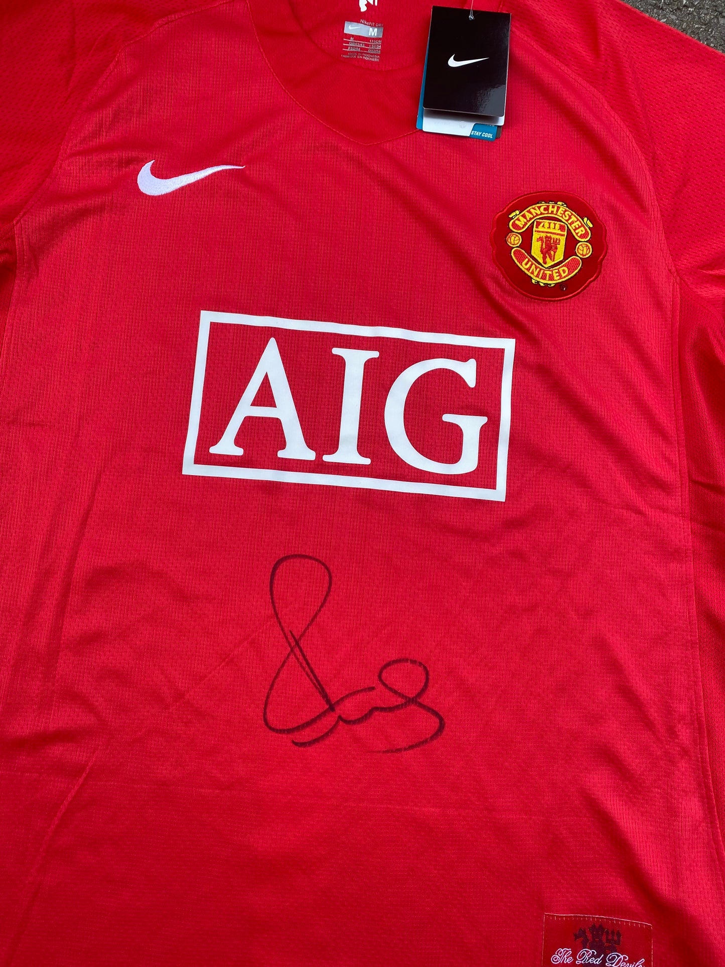 Paul Scholes - Manchester United - hand-signed replica shirt - MUFC memorabilia, football shirt (UNFRAMED)