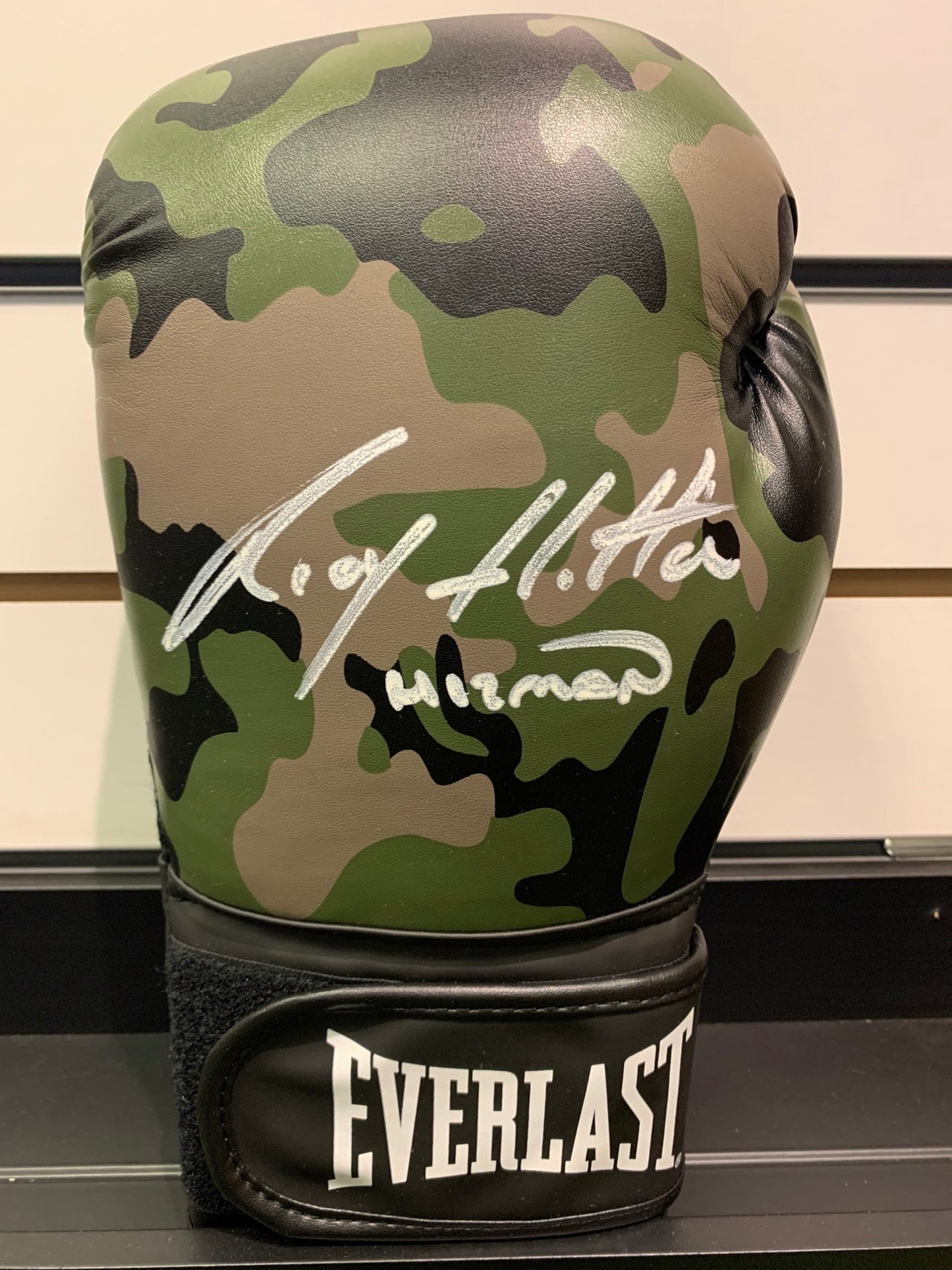Copy of Ricky Hatton - "THE HITMAN" - signed boxing glove - boxing memorabilia, autograph, gift