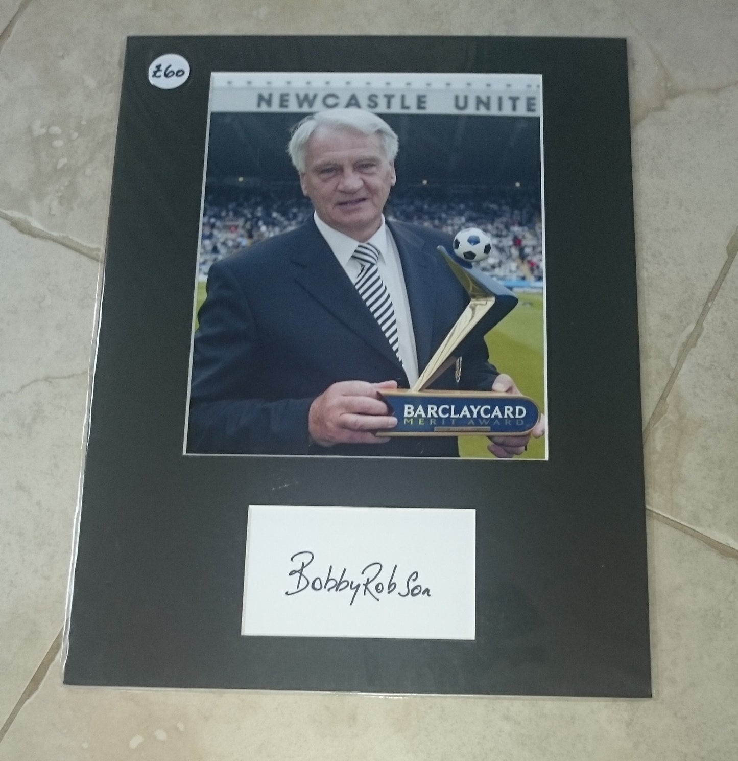 Bobby Robson - Newcastle United FC - 16x12in signed photo mount - NUFC memorabilia, gift, display
