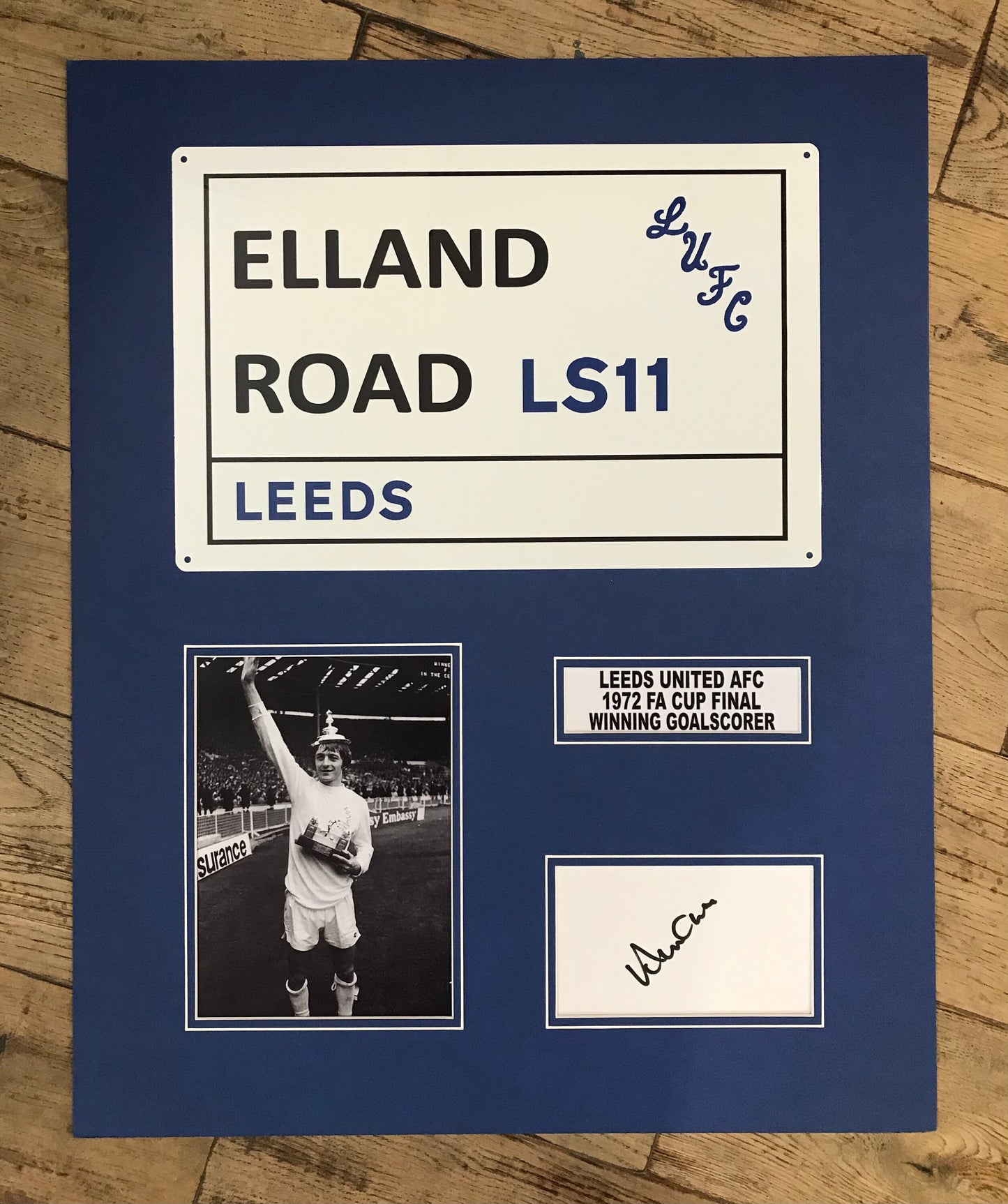 Allan Clarke - Leeds United AFC - 20x16in signed photo mount - Leeds memorabilia, gift, display (UNFRAMED)