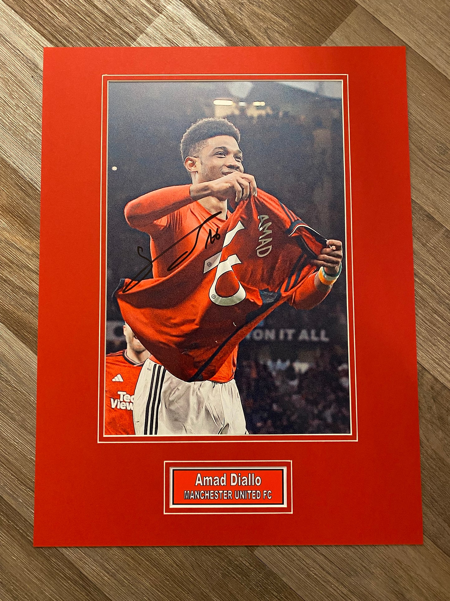 Amad Diallo - Manchester United  - 16x12in signed photo mount -  memorabilia, gift, display