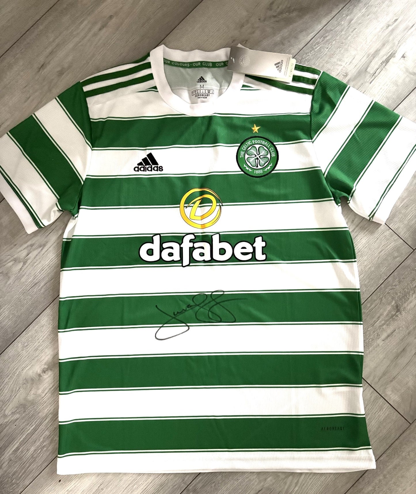 Josip Juranovic Celtic FC - hand-signed replica shirt - Celtic memorabilia, football shirt (UNFRAMED) (Copy)