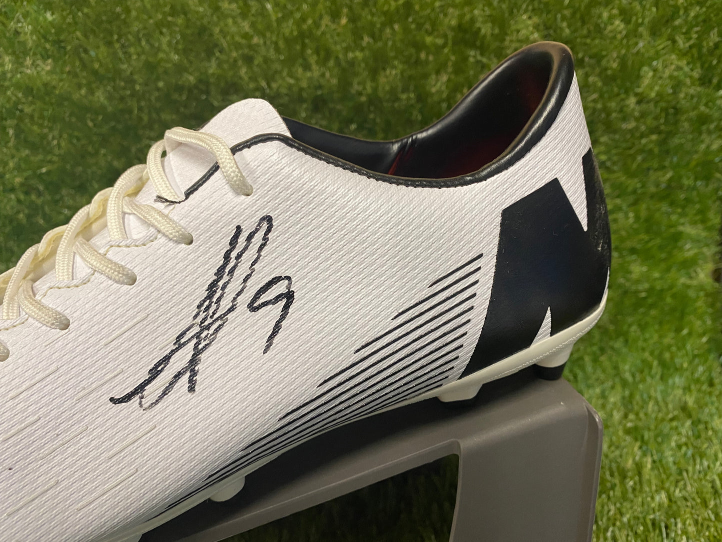 Alexandre Lacazette - Arsenal FC - hand signed football boot - AFC memorabilia, gift, christmas gift, autograph