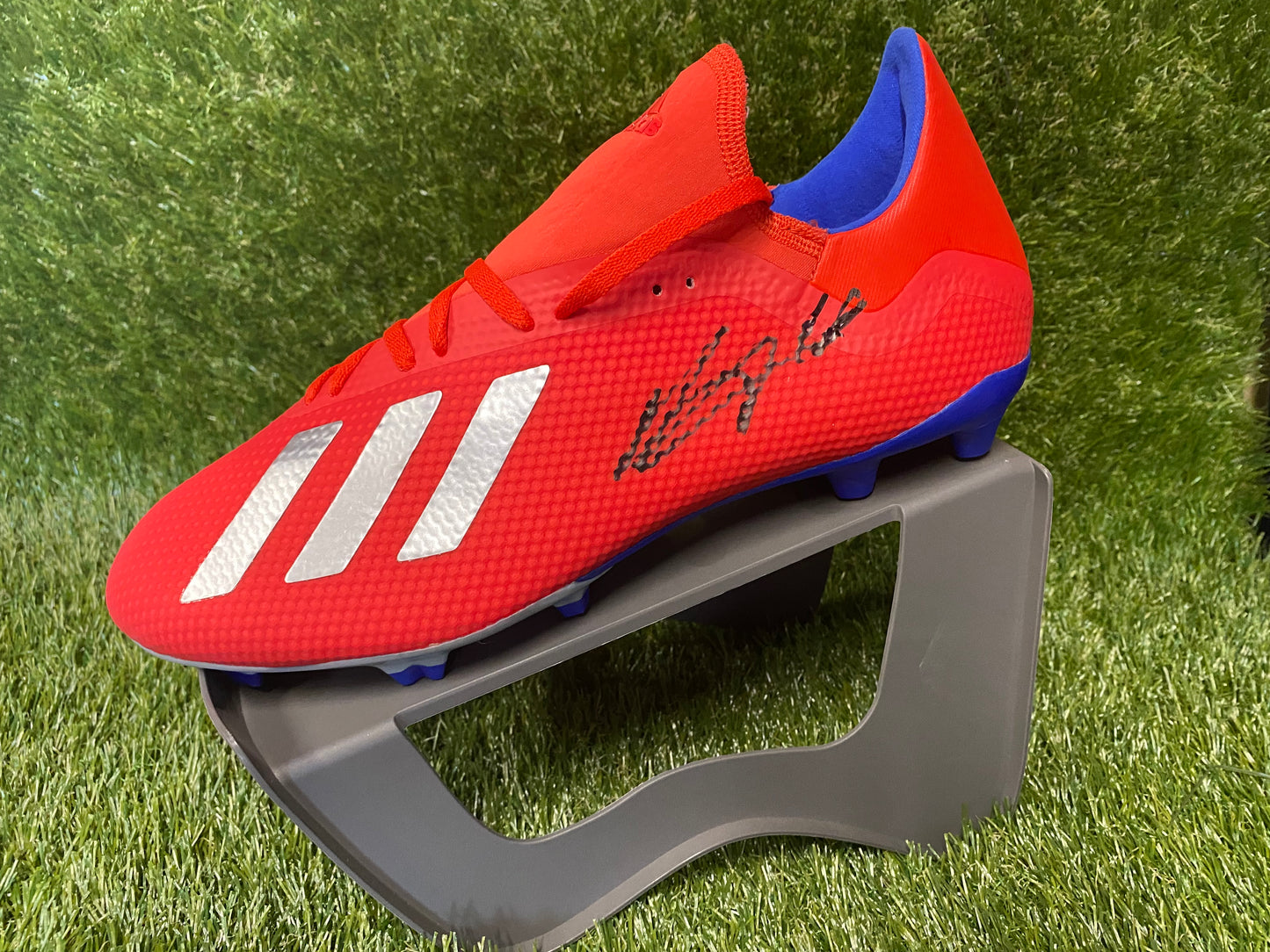 Bruno Fernandes - Maanchester United FC - hand signed football boot - MUFC memorabilia, gift, christmas gift, autograph