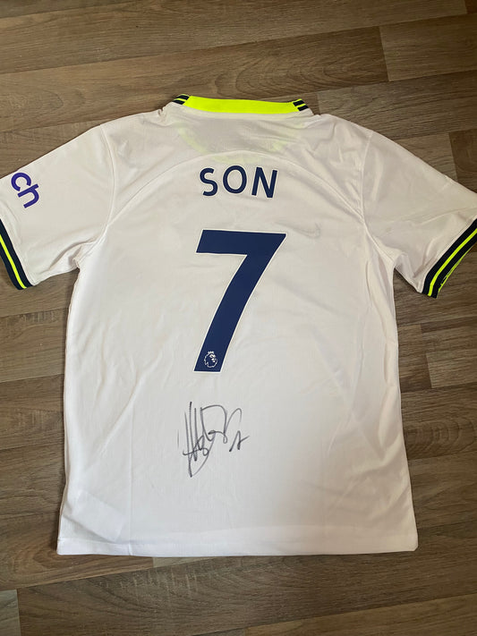 Hueng Min Son - Tottenham Hotspur - hand-signed replica shirt - memorabilia, football shirt