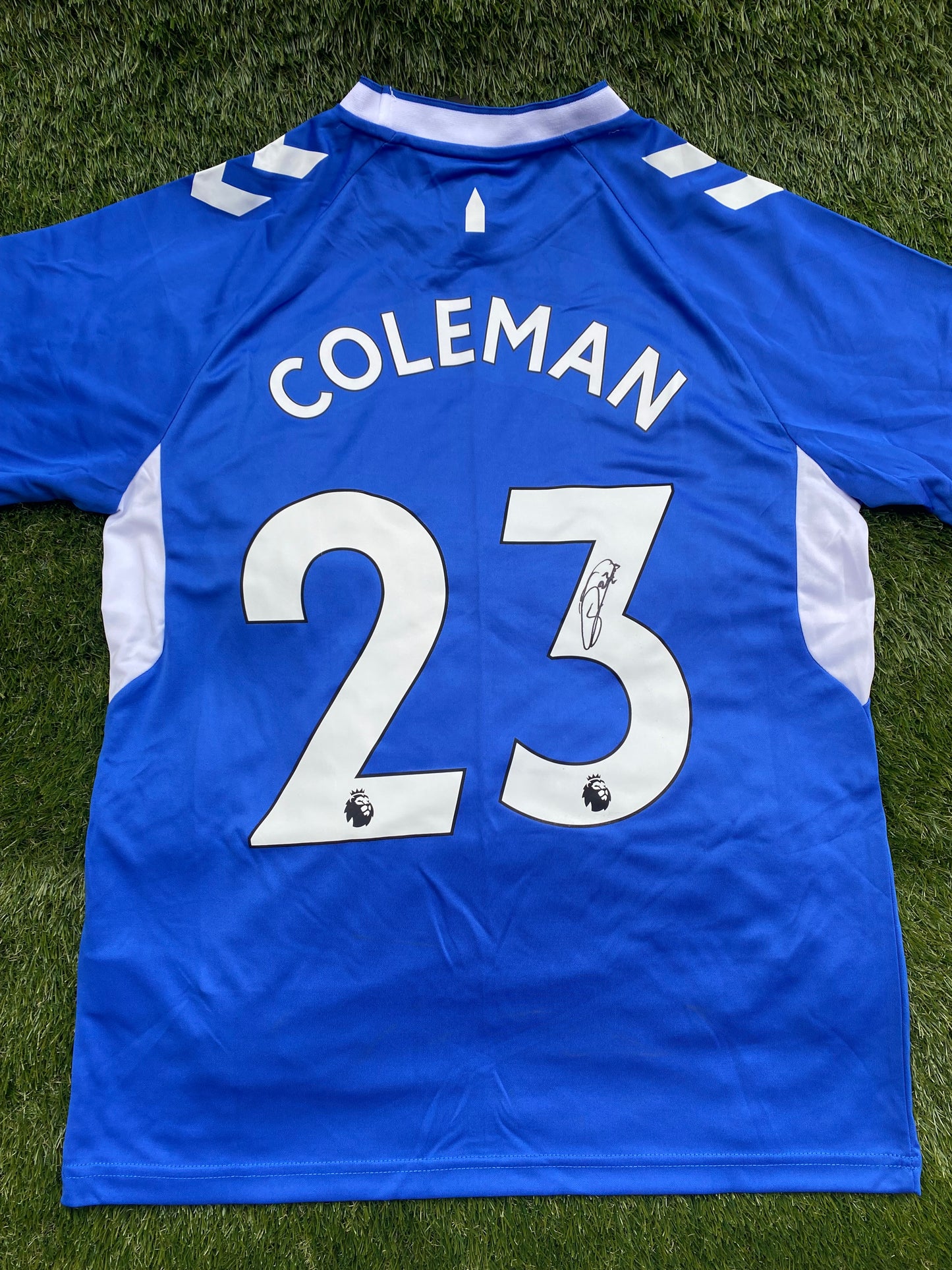 Seamus Coleman Everton FC - hand-signed replica shirt - Everton memorabilia, football shirt (UNFRAMED)