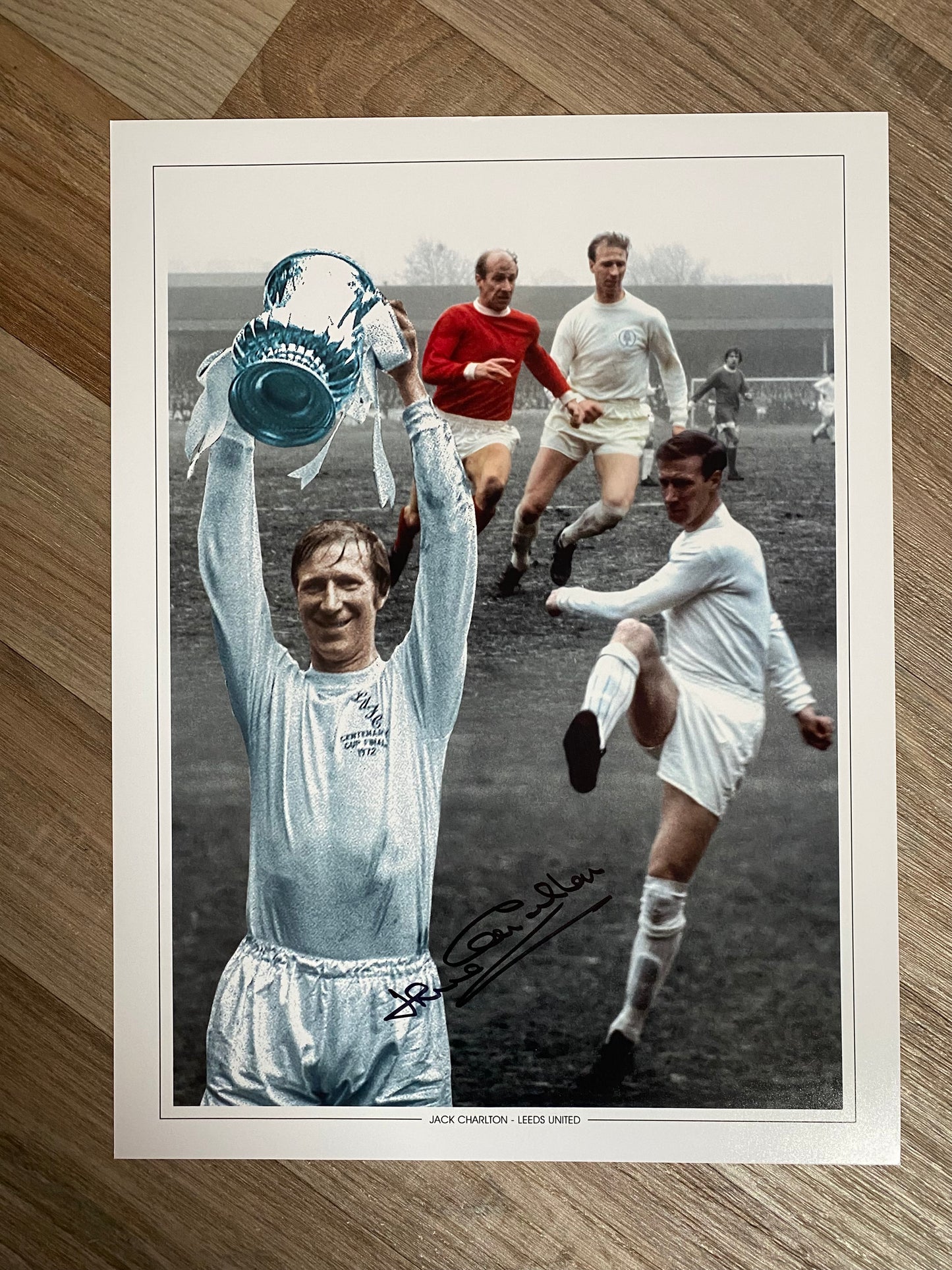 Jack Charlton - Leeds United  - 16x12in signed photo - Leeds United memorabilia, gift, autograph