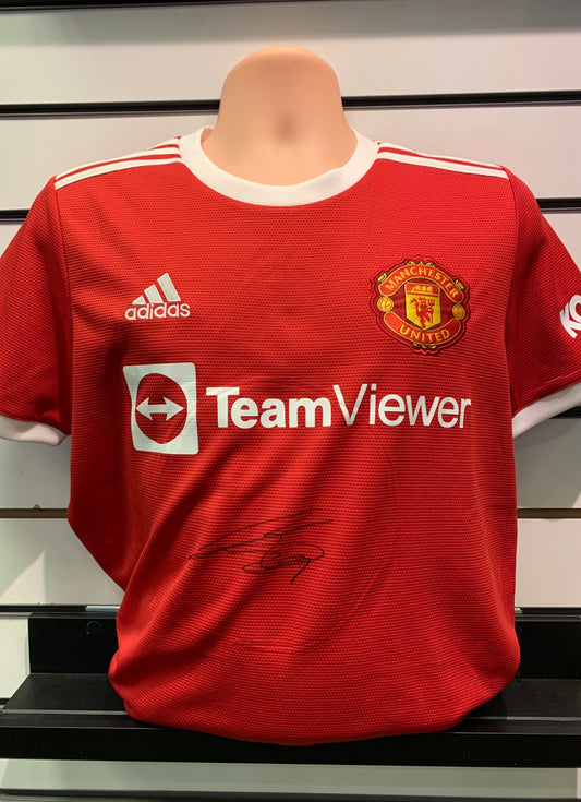 Aaron Wan-Bissaka - Manchester United FC - hand-signed replica shirt - MUFC memorabilia, football shirt (UNFRAMED)