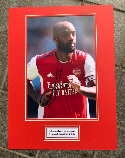 Alexandre Lacazette - Arsenal FC - 16x12in signed photo mount - AFC memorabilia, gift, display (UNFRAMED)