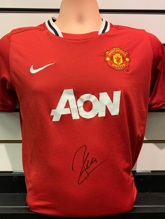 Dimitar Berbatov - Manchester United FC - hand-signed replica shirt - MUFC memorabilia, football shirt (UNFRAMED)