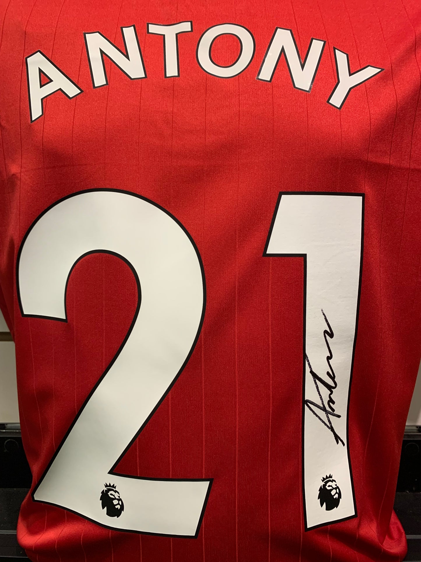 Antony - Manchester United hand-signed replica shirt - MUFC memorabilia, football shirt (UNFRAMED)