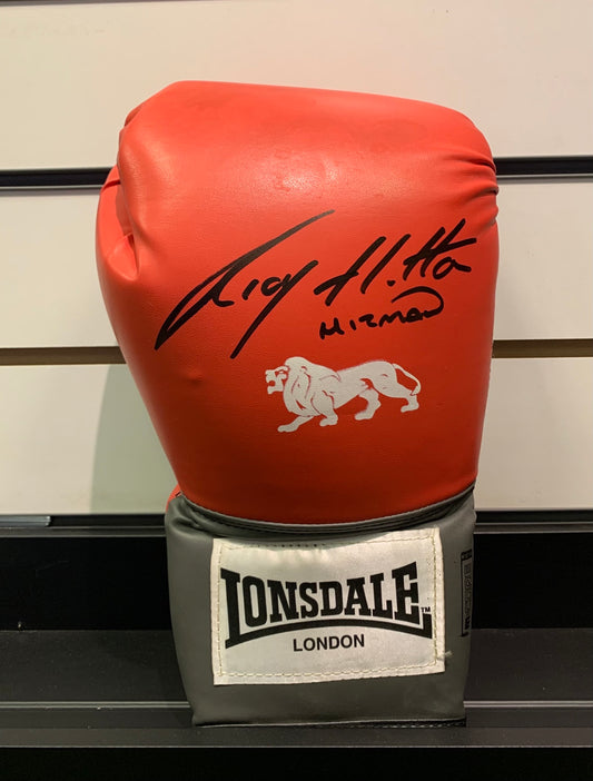 Ricky Hatton - "THE HITMAN" - signed boxing glove - boxing memorabilia, autograph, gift