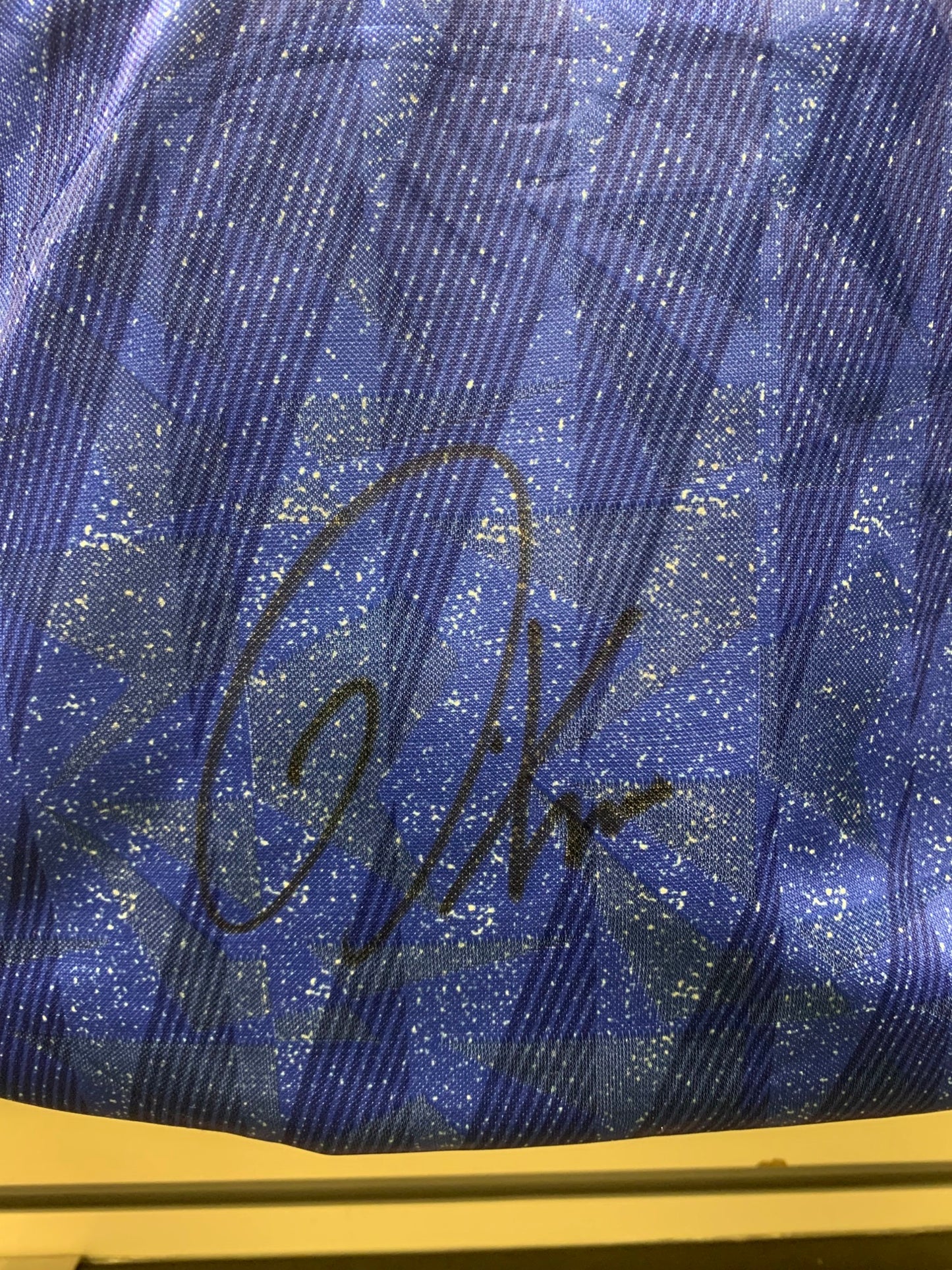 Kerry Dixon - Chelsea signed replica shirt - Chelsea memorabilia, CFC gift, (UNFRAMED)