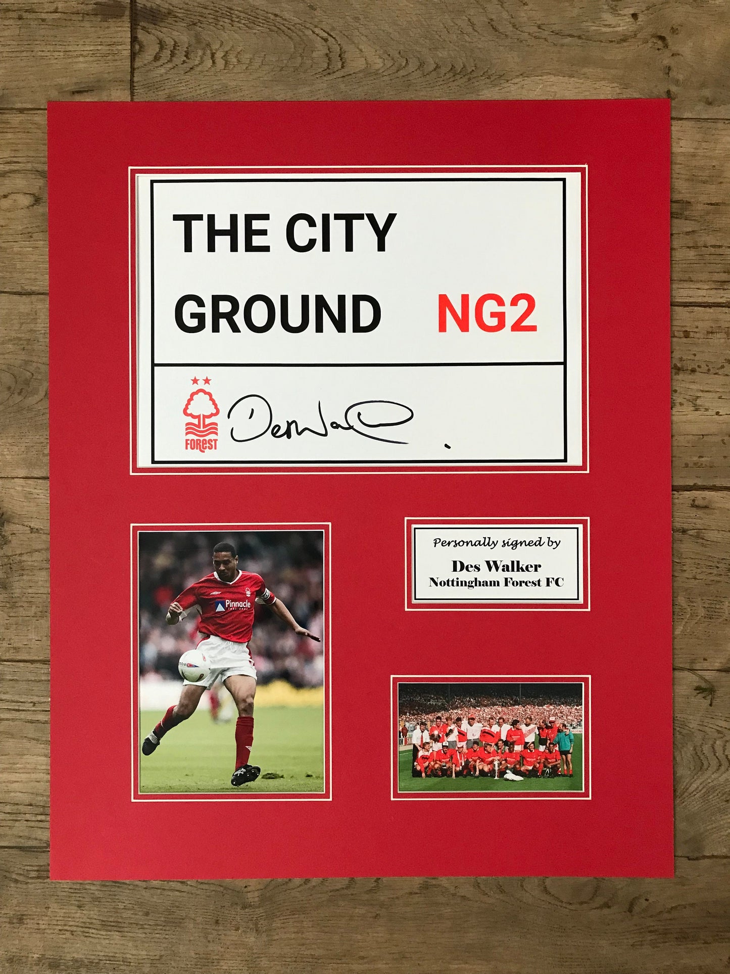 Des Walker - Nottingham Forest FC - 20x16in signed photo mount - NFFC memorabilia, gift, display (UNFRAMED)