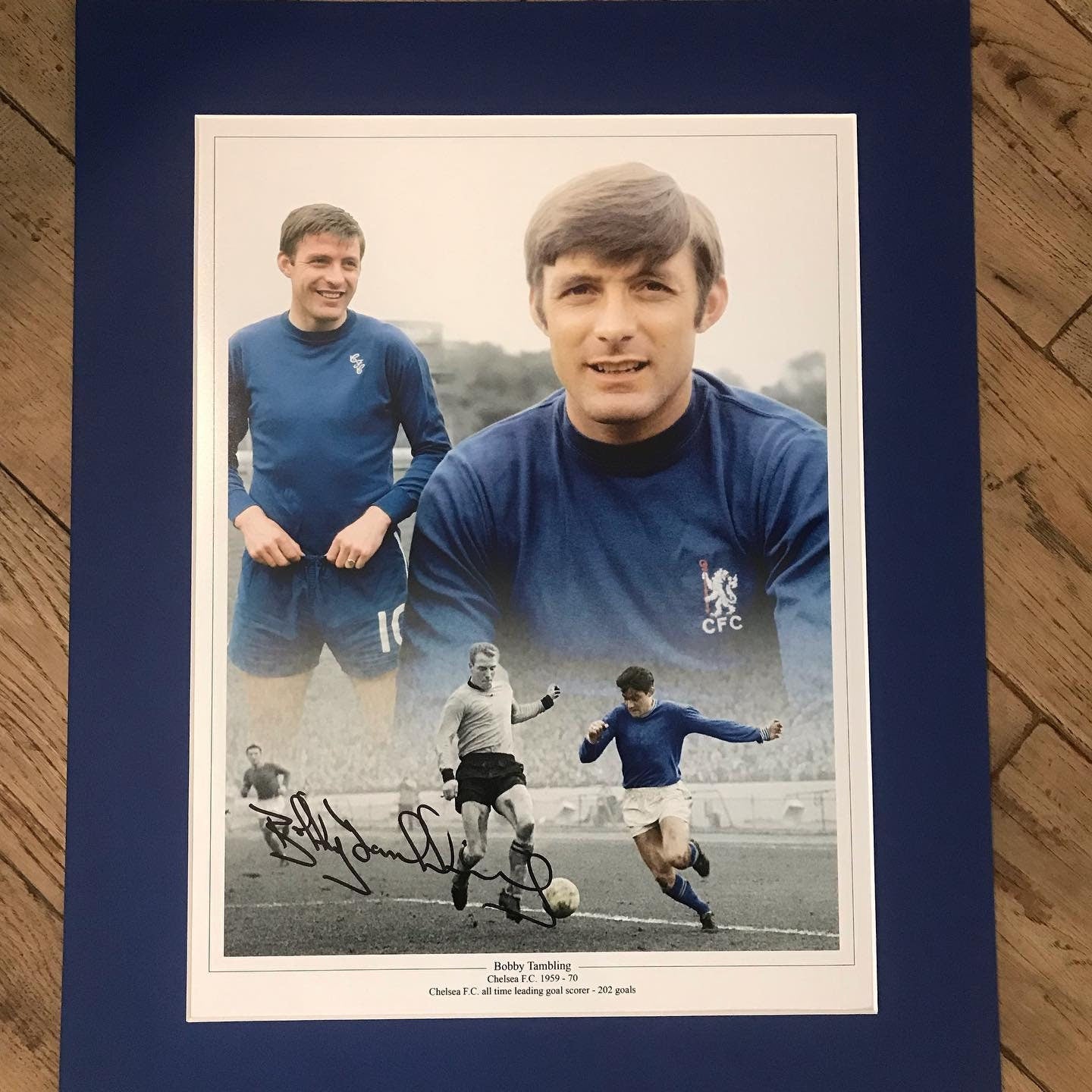 Bobby Tambling - Chelsea FC - 20x16in signed photo mount - CFC memorabilia, gift, display