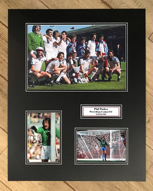 Phil Parkes - West Ham United FC - 20x16in signed photo mount - WHU memorabilia, gift, display (UNFRAMED)