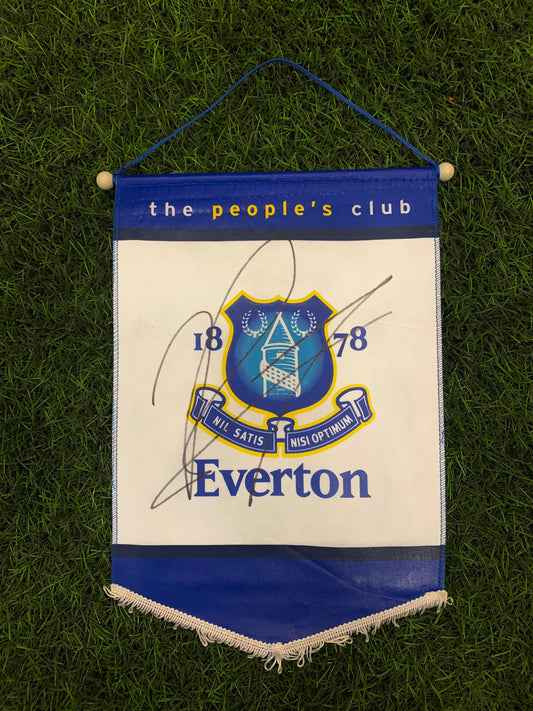 2021/22 Richarlison - Everton FC - signed pennant - Everton memorabilia, gift, display