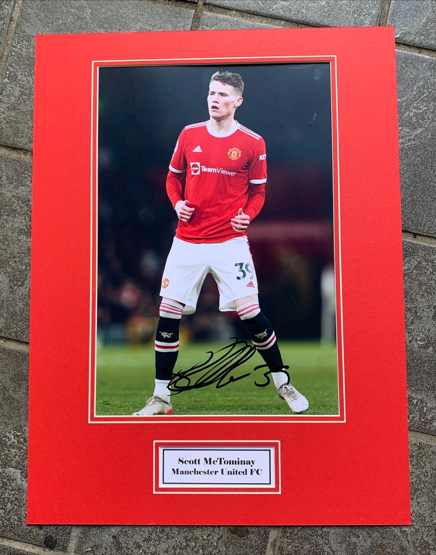 Scott McTominay - Manchester United FC - 16x12in signed photo mount - MUFC memorabilia, gift, display